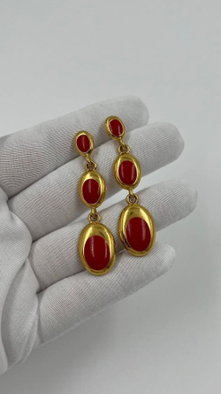 Серьги с красной эмалью Napier