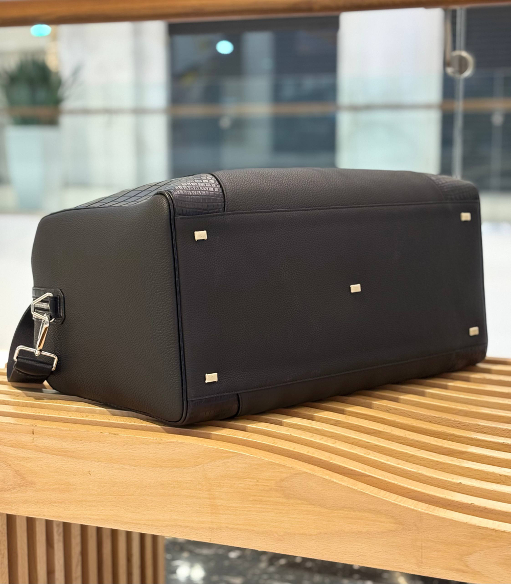 Сумка дорожная из кожи крокодила Zilli