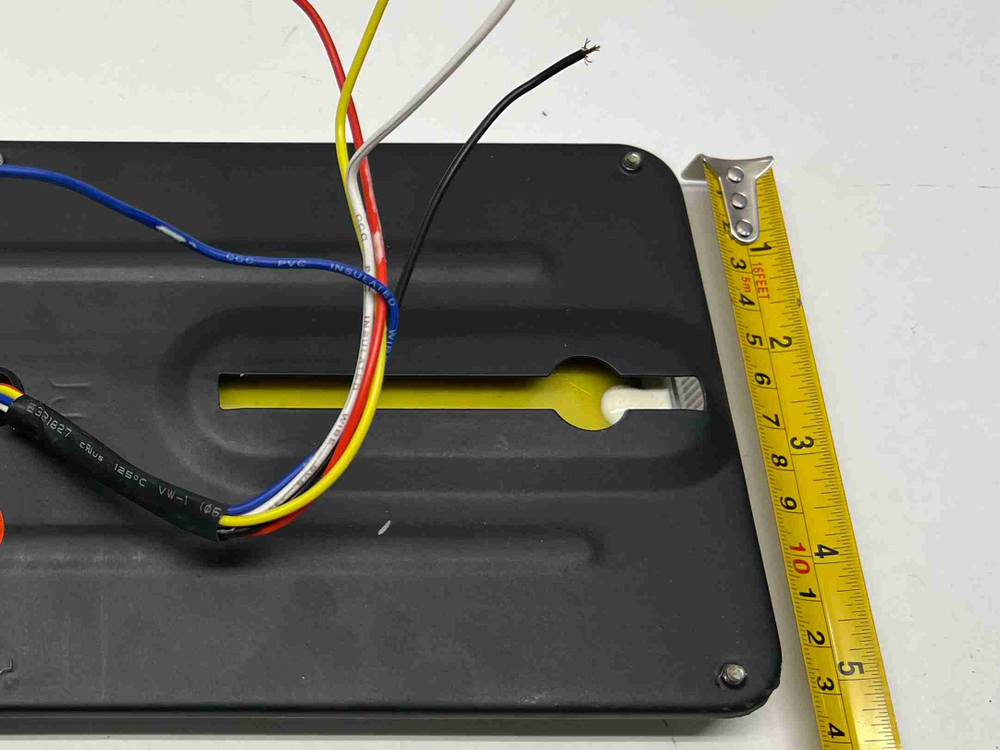 12V - 140-2E 6D / Задние фонари на грузовик, прицеп, ГАЗель, ГАЗ, МАЗ, автобус, 12 Вольт, длина 33 см, 140-2E 6D - TG (2 шт. / комплект)