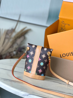 Louis Vuitton Envelope Pouch