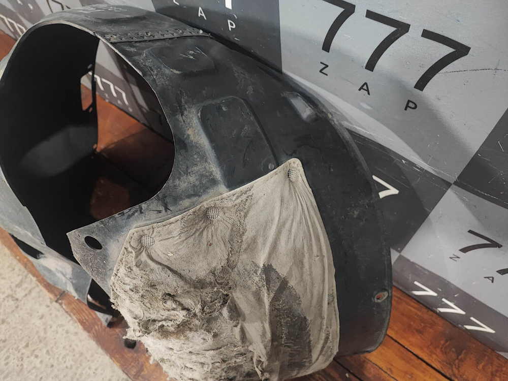 Подкрылок передний правый Hyundai Tucson 4 (NX4) 20-нв Б/У Оригинал 86812N9000