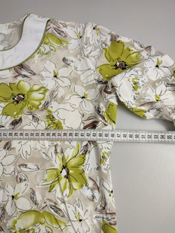 Джемпер с цветочным принтом 48 размер