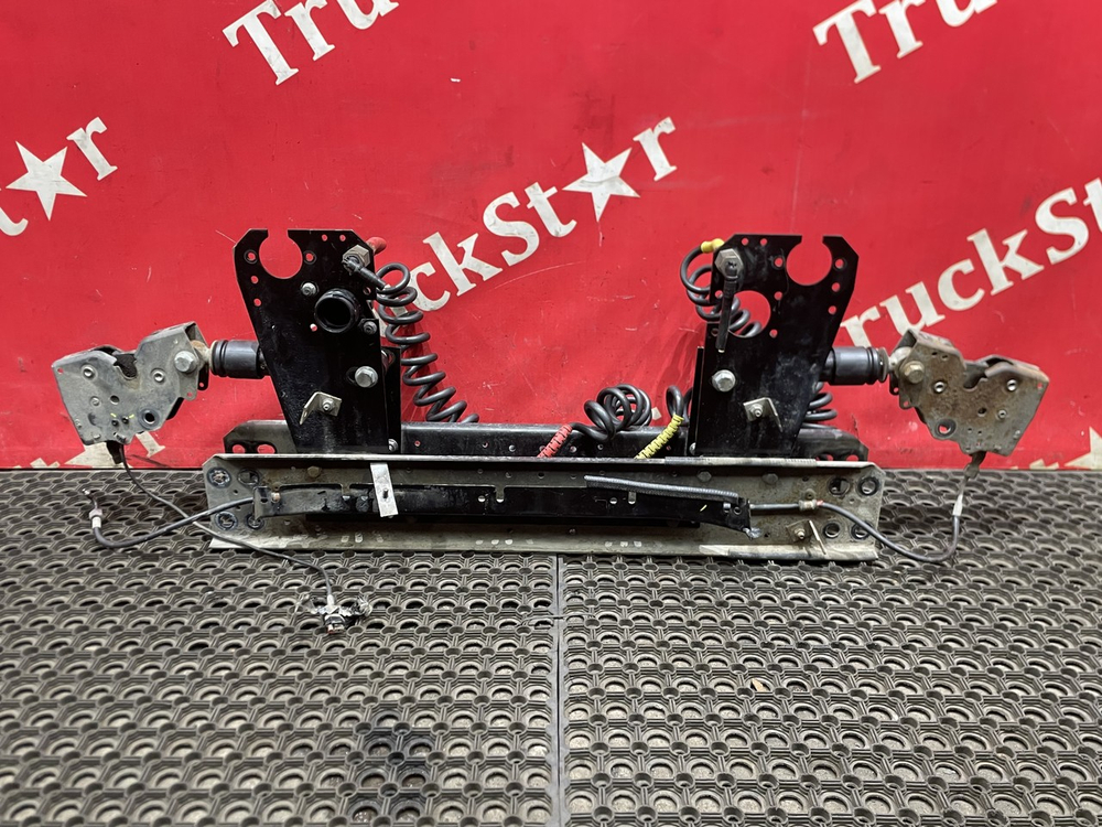 Кронштейн перекидок в сборе 2018г.