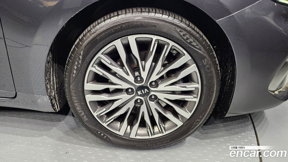 Kia K7 (Cadenza) Premier 2.5 GDI Noblesse (05.2020)