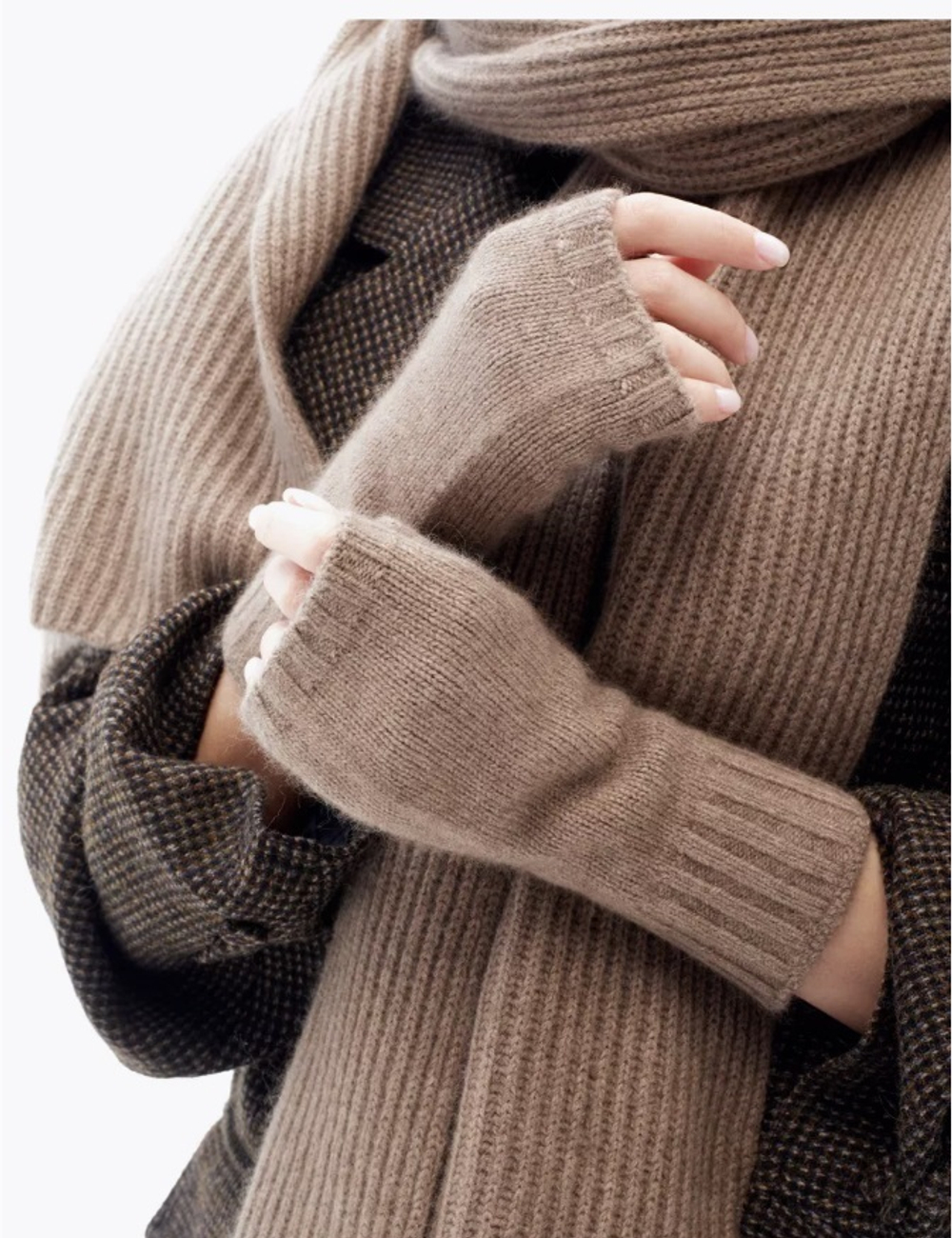 Митенки женские М813-29 темно-бежевые