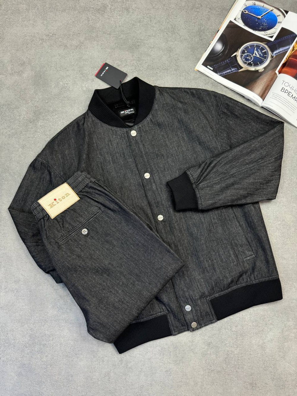 Костюм Kiton