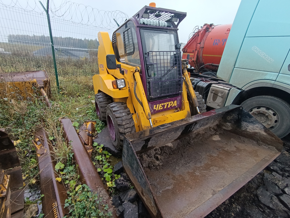 ПК Промтрактор МКСМ* Мини погрузчик МКСМ-1200М (Дизельный, 4,8 л, 82 л.с., АТ)