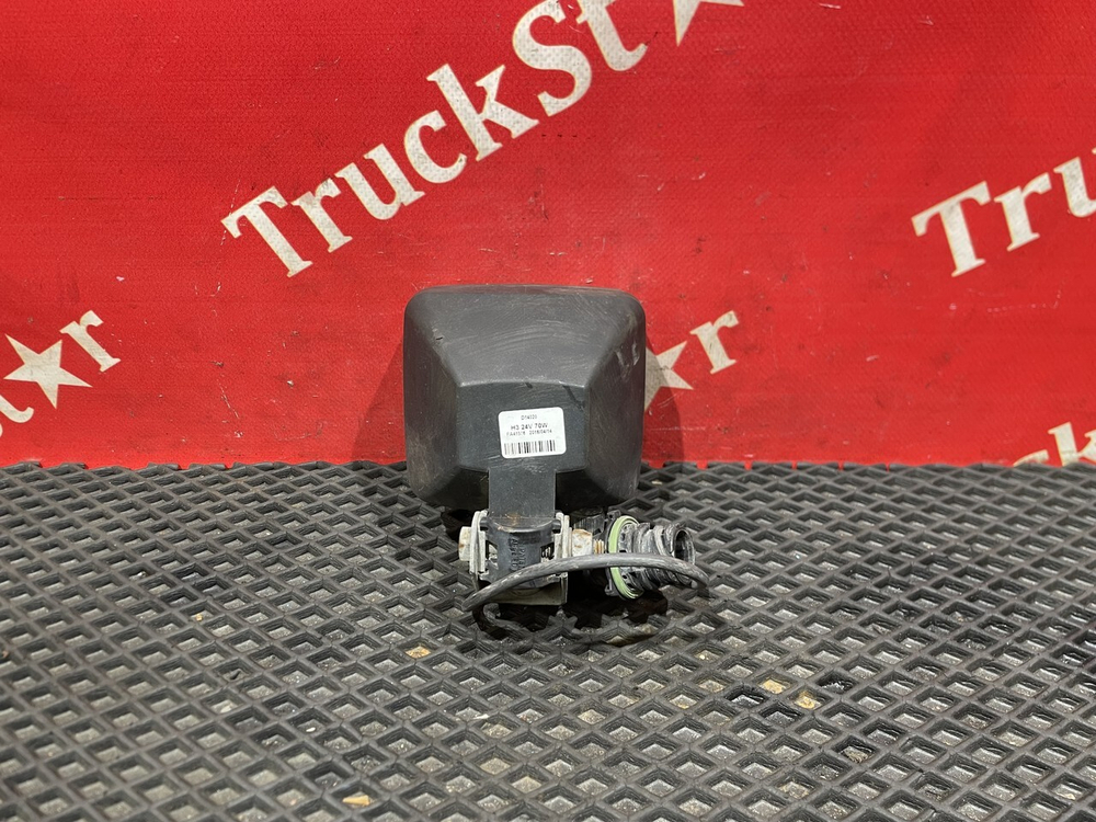 Фонарь за кабиной