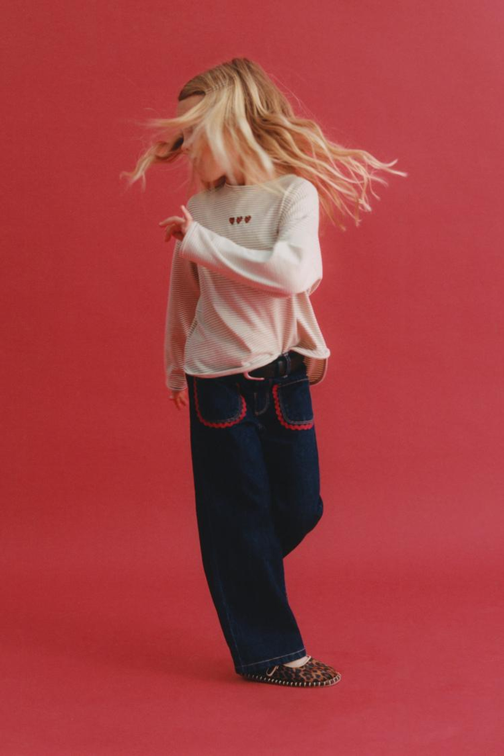 ZARA ДЖИНСЫ-КЮЛОТЫ С ВОЛНИСТЫМИ КАРМАНАМИ, СИНИЙ