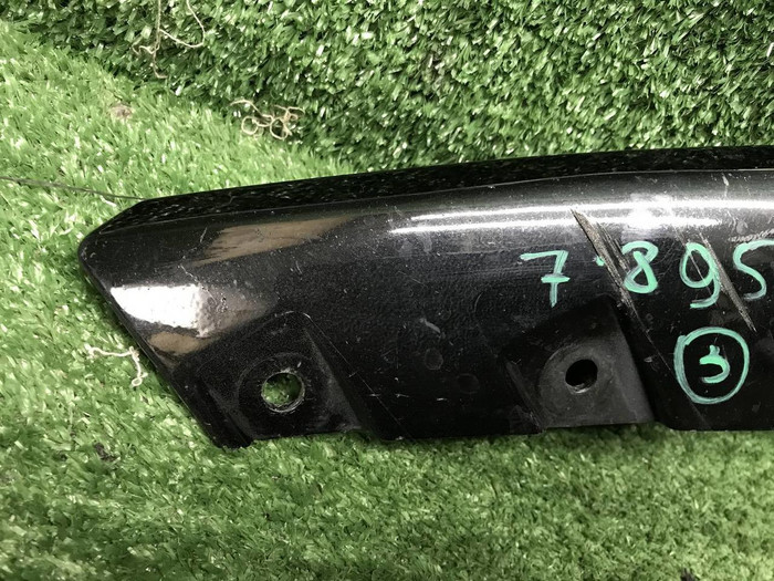 Накладка переднего бампера левая BMW M4 G82 20-нв