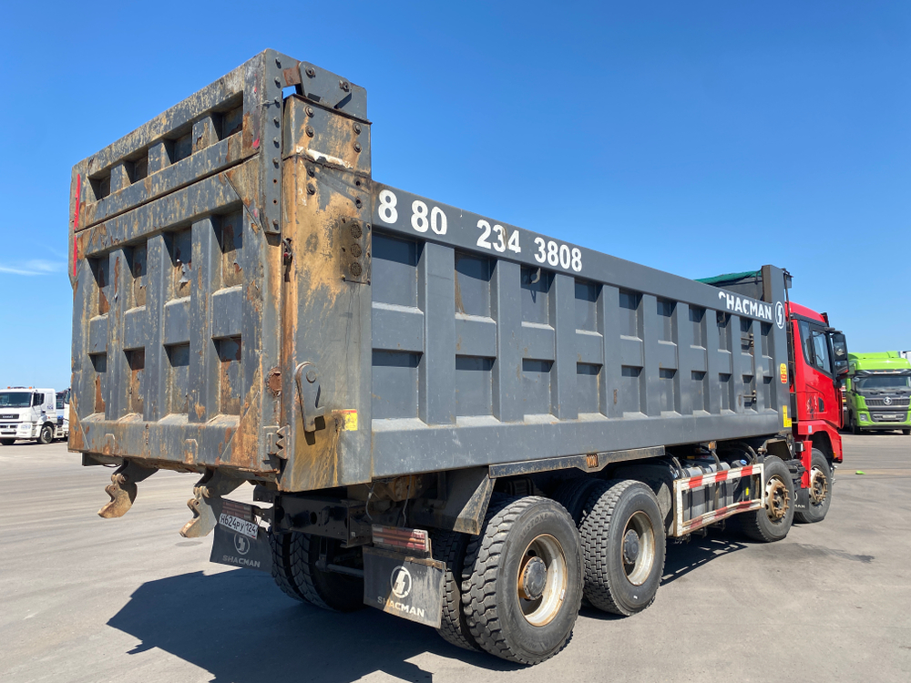 Shacman (Shaanxi) SX* 8x4 Самосвал SX33186T366 (Дизельный, 11,6 л, 369 л.с., МТ)