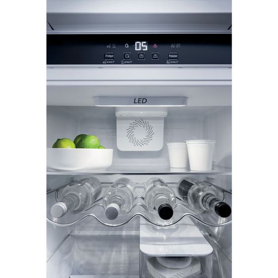 Встраиваемый холодильник Hotpoint-Ariston BCB 7525 E C AA O3