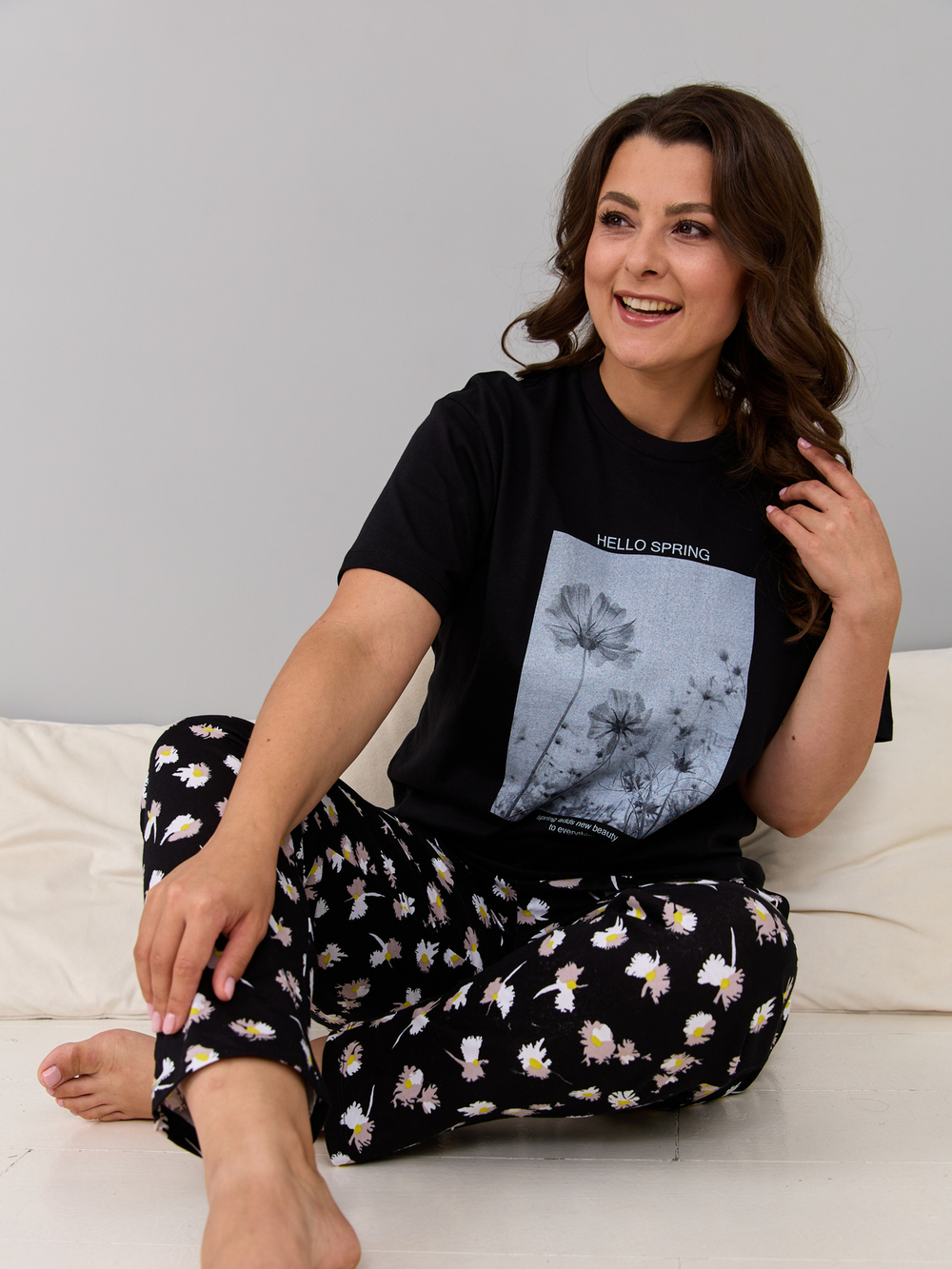 Пижама с брюками КБк-193П/черный-ромашки