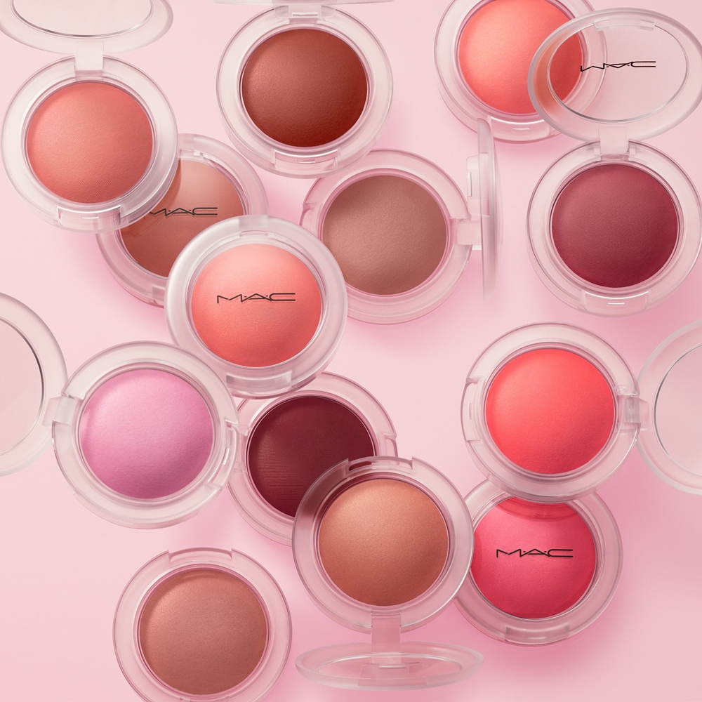 MAC Cosmetics Glow Play Blush - Розовый хайлатер для скул оттенок Blush, please, 7 g