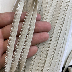 Резинка отделочная ажурная серо-бежевая 10 мм