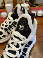 Louis Vuitton Archlight