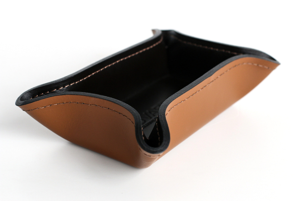 Лотки фигурные из кожи цвет  Табак/шоколад