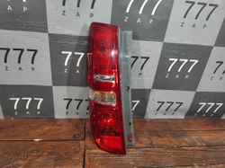 Фонарь задний левый Hyundai Grand Starex (H1) 07-21 Б/У Оригинал 924014H020