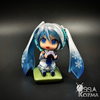 Фигурка Снежная Мику