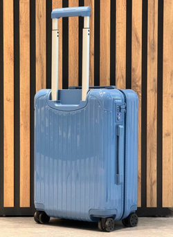 Чемодан Rimowa