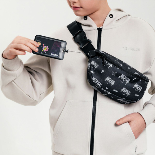 Поясная сумка с держателем для карт. Never give up