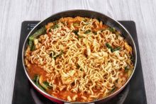 Лапша BaiXiang Korean острая со вкусом индейки 112 г 5 шт