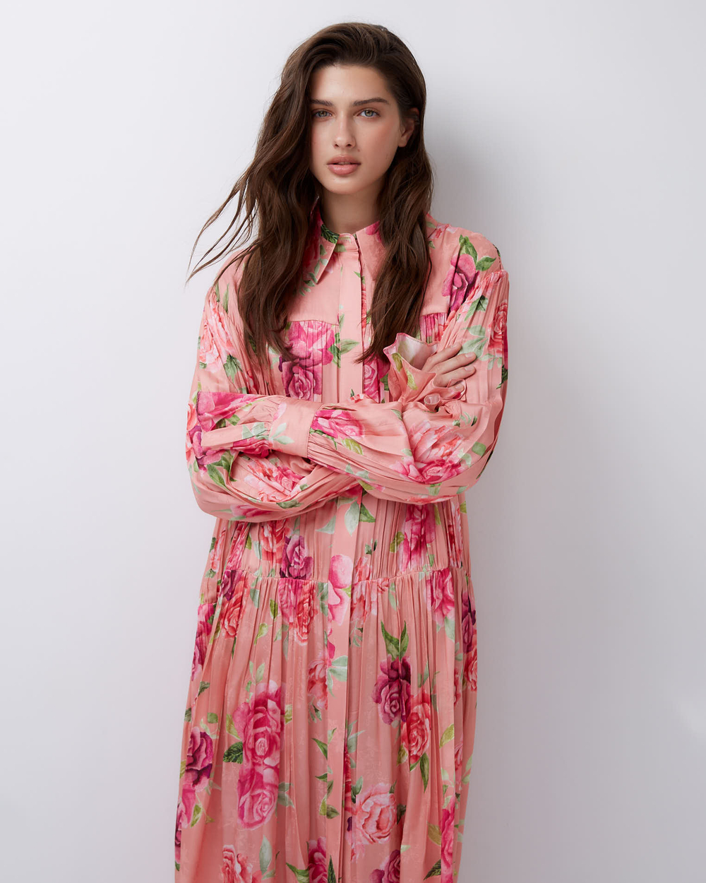 Платье-рубашка из вискозы розы розовый