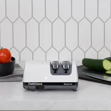 Точилка электрическая для заточки ножей, 2-х ступенчатая, белая, Chef'sChoice