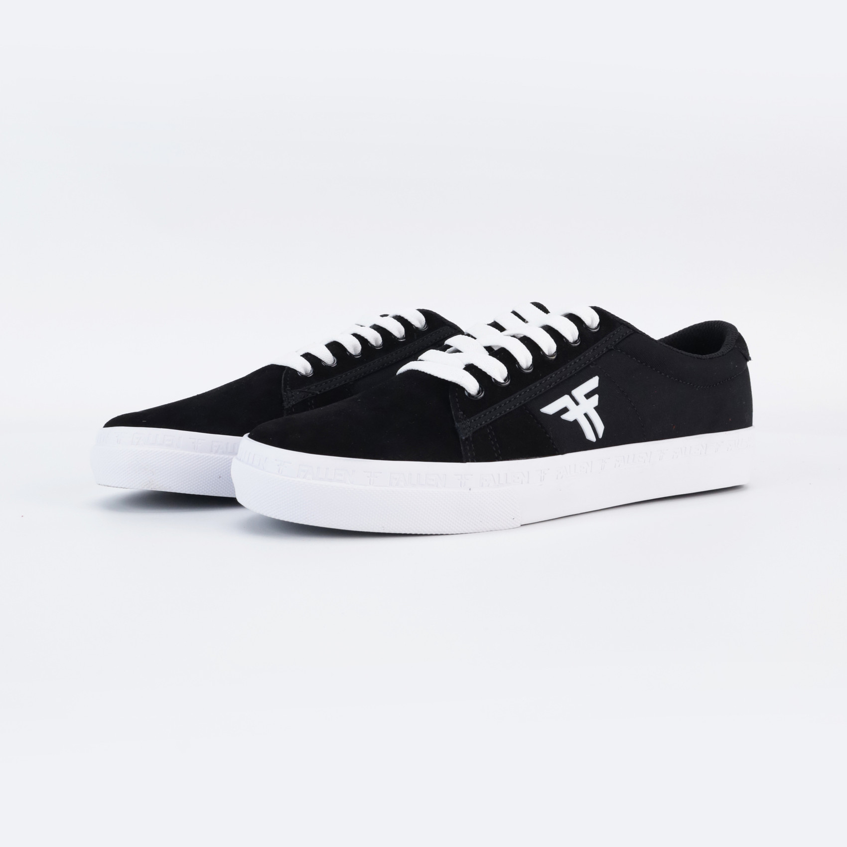 Fallen Bomber (black/white) артикул:FMG1ZA04 - купить в магазине Дайс