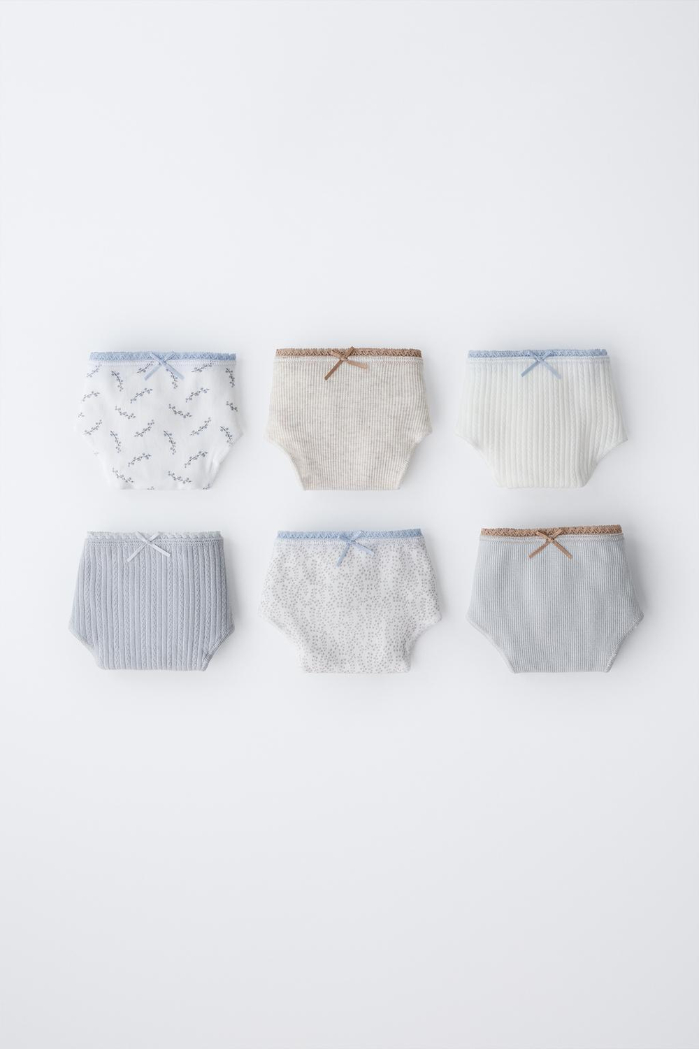 ZARA НАБОР ИЗ ШЕСТИ ТРУСОВ С ПРИНТОМ, ПЕСОЧНЫЙ/СИНИЙ