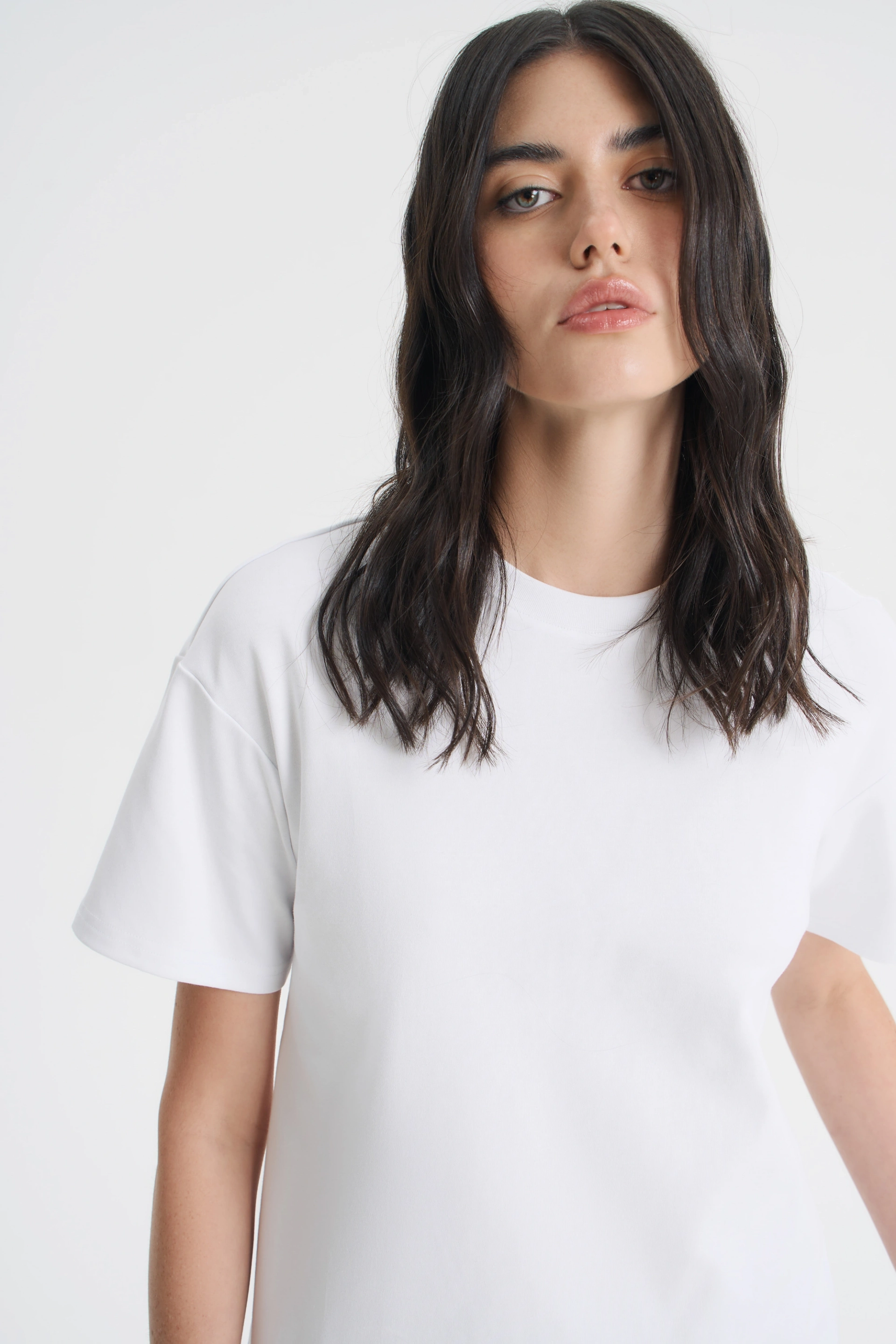 Футболка с вышивкой