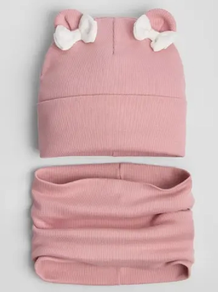 Осенняя шапка для девочки с ушками и снуд