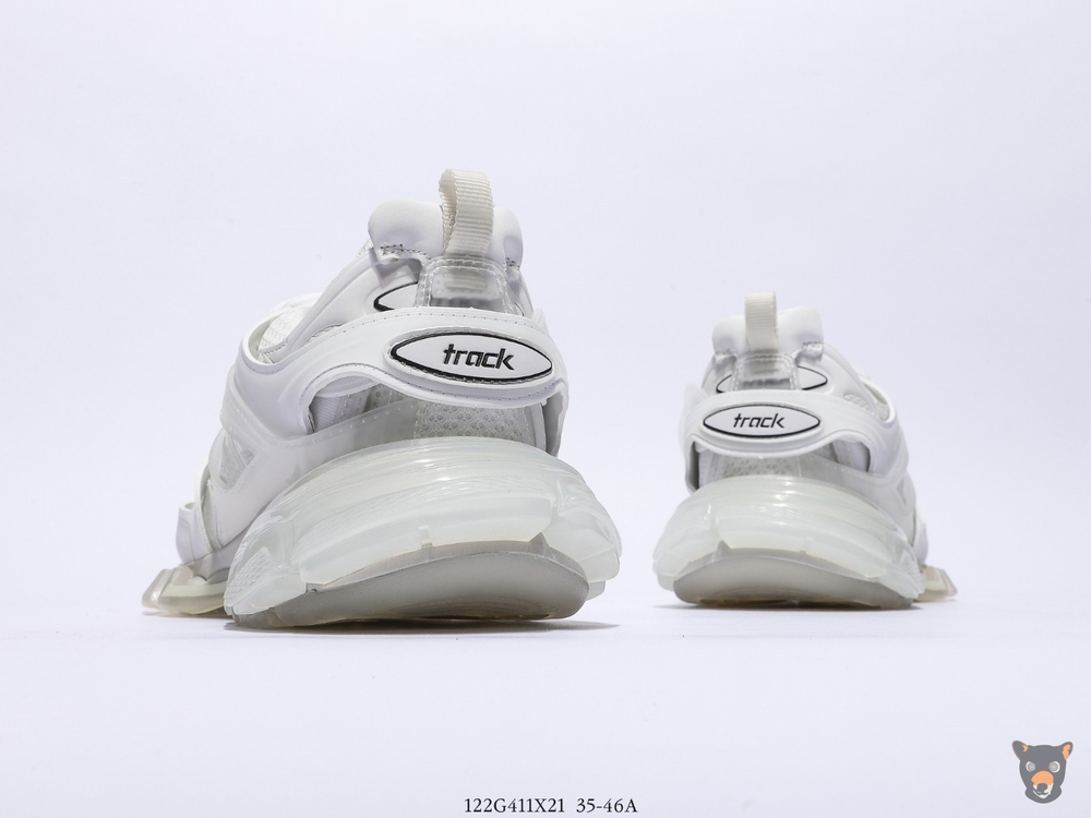 Кроссовки Track Trainers 3.0 White Clear Sole