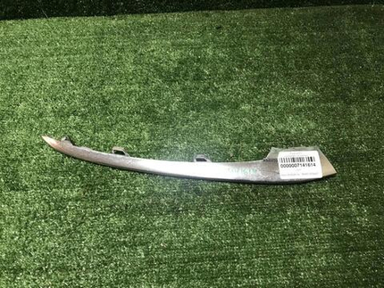 Молдинг переднего бампера Mercedes S W222 (17-20)