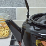 Чайник 3,5л с рисунком черно-красный закатное дно