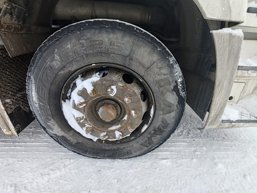 КамАЗ 5490 4x2 Седельный тягач 5490-T5 (Дизельный, 12,0 л, 428 л.с., МТ)