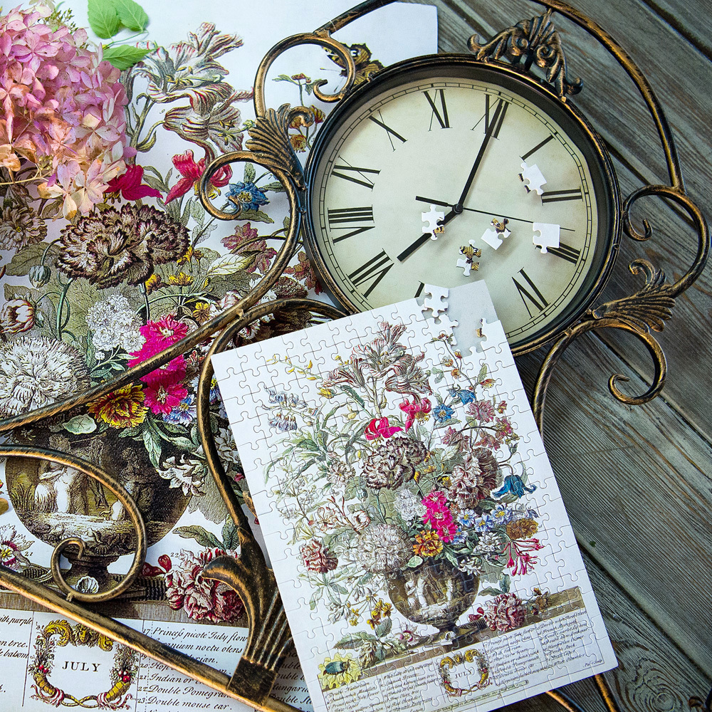 Настенные часы Вуаль-Руж Объект мечты