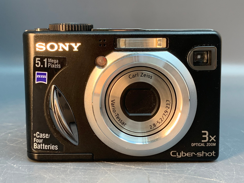 Sony Cyber-Shot DSC-W15