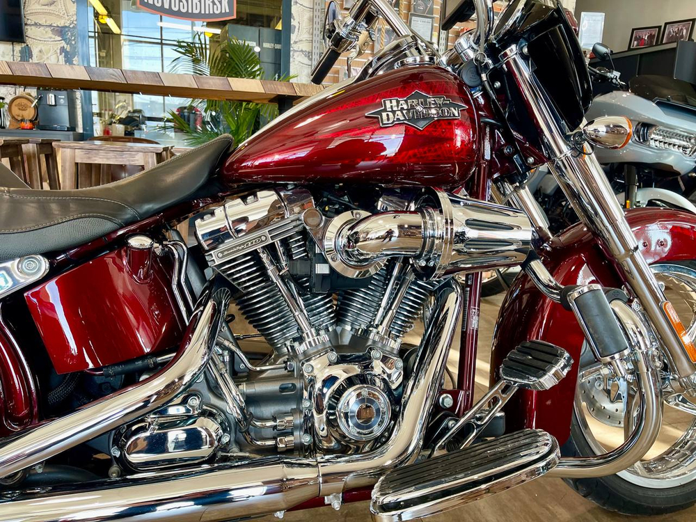 Harley-Davidson CVO Softail Convertible 2012