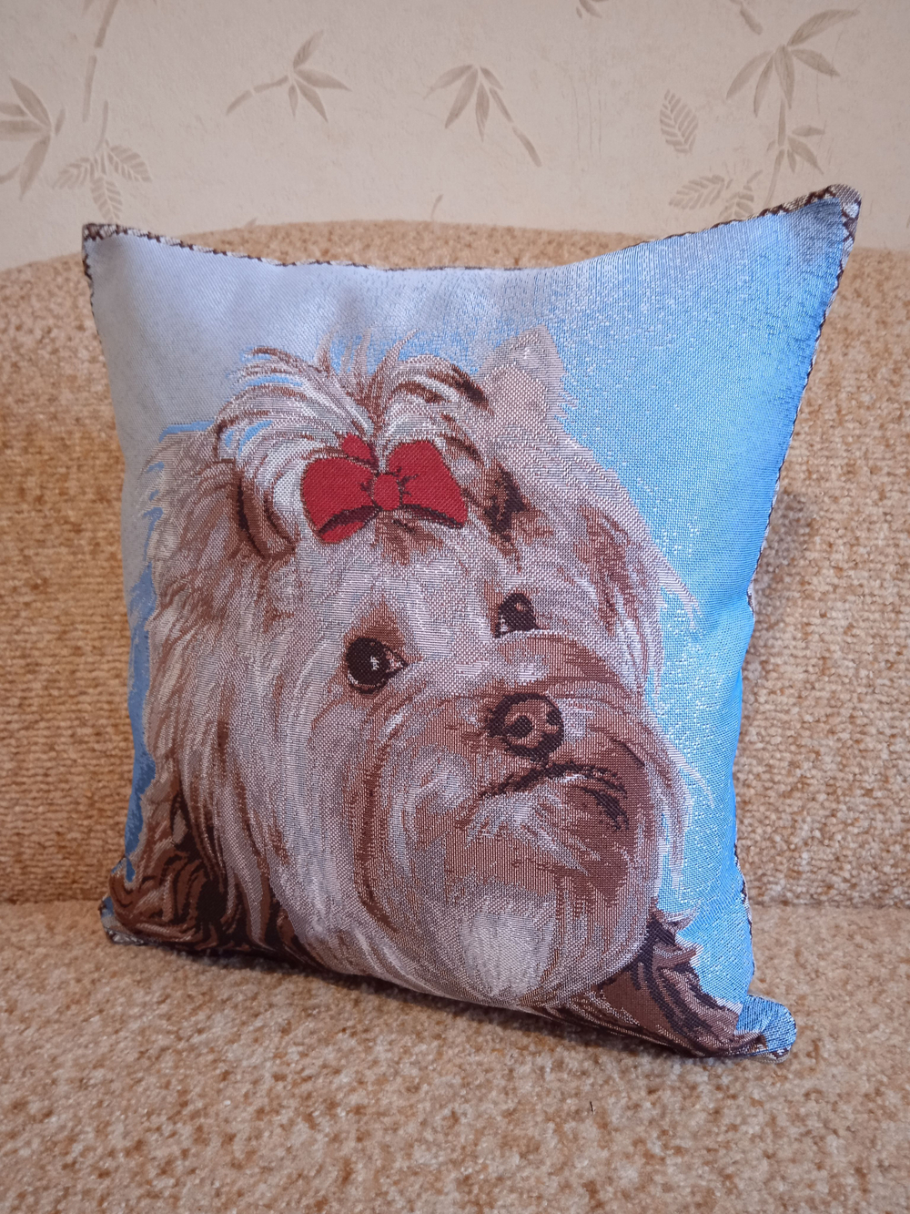 Декоративный гобеленовый чехол для интерьерной подушки Модница 38*38