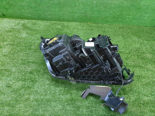 Битая Фара левая BMW X5 G05 (18-23) Laser Light Black