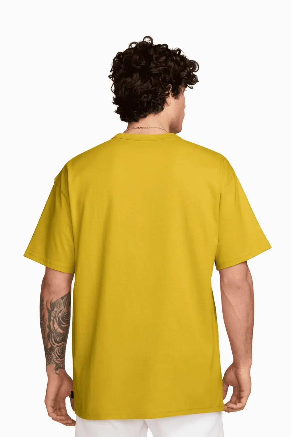 Футболка Nike Sportswear Premium Essentials - желтый