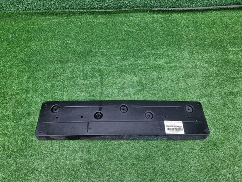 Площадка номера BMW X1 F48 (2015-2019)