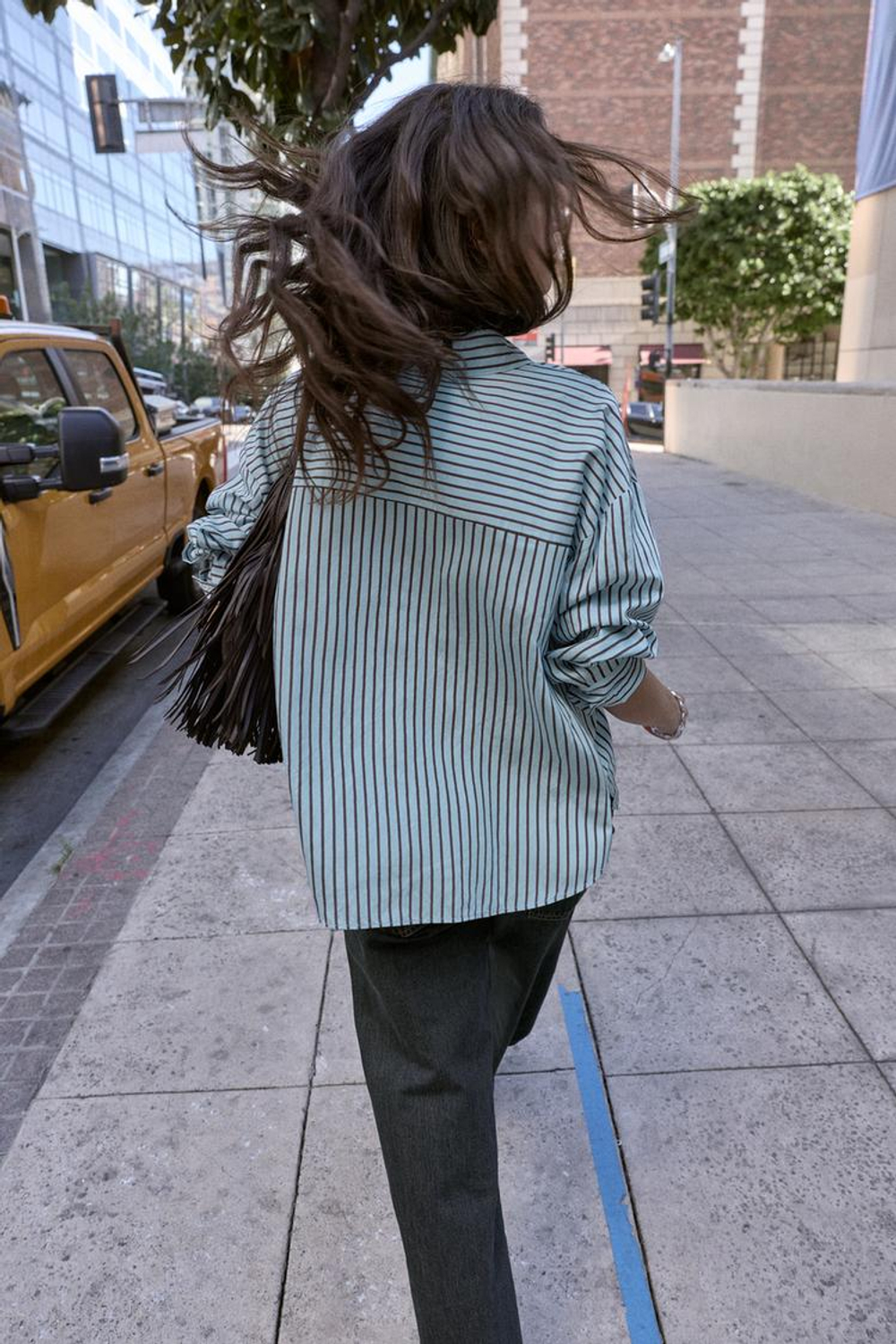 ZARA РУБАШКА ОВЕРСАЙЗ ИЗ ПОПЛИНА В ПОЛОСКУ, СИНИЙ/БЕЛЫЙ