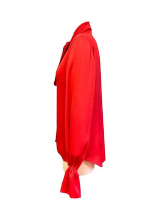 Блуза с бантом