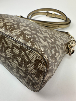 Сумка DKNY Bryant Dome Crossbody