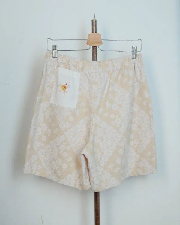Шорты с Цветами на Карманах белые - фото 6