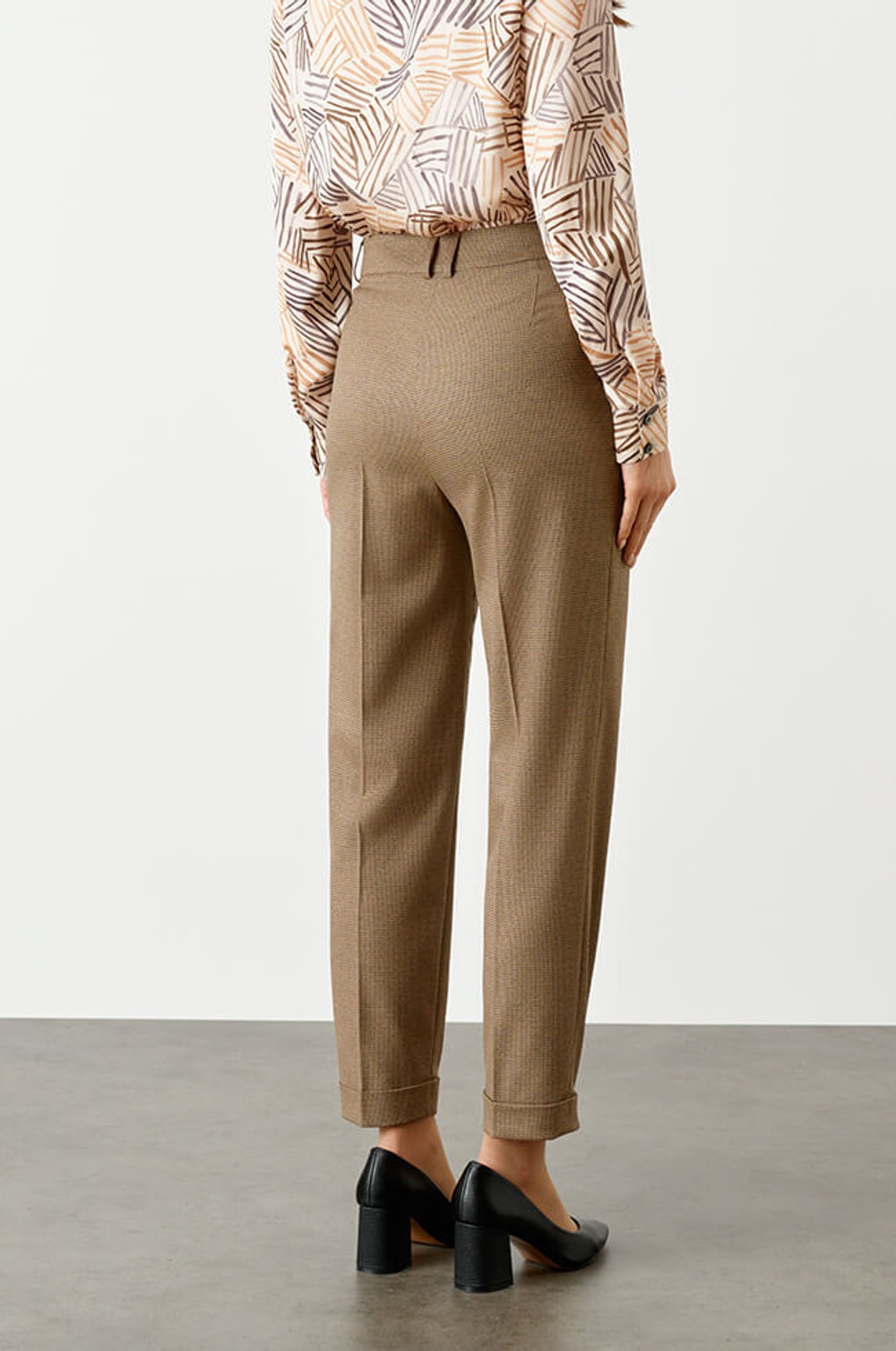 3932 Брюки женские  (песочный)