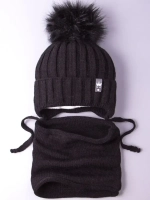 Шапка для девочки зимняя вязаная и снуд