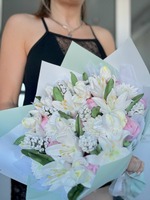 Букет "Лилии" М